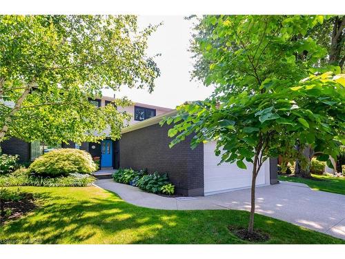 1205 Lambeth Road, Oakville, ON - Outdoor