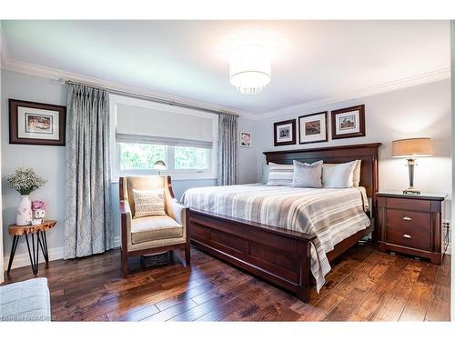 1205 Lambeth Road, Oakville, ON - Indoor Photo Showing Bedroom