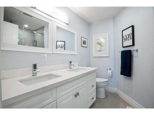 1205 Lambeth Road, Oakville, ON - Indoor Photo Showing Bathroom