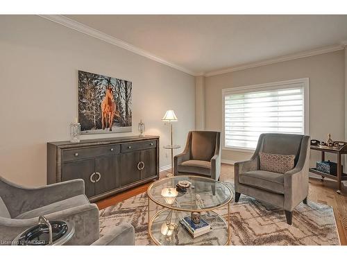 1389 Creekwood Trail, Oakville, ON - Indoor Photo Showing Living Room