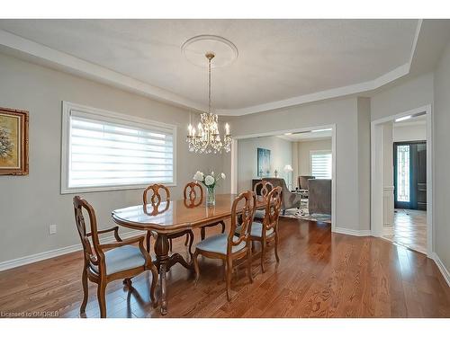 1389 Creekwood Trail, Oakville, ON - Indoor Photo Showing Dining Room