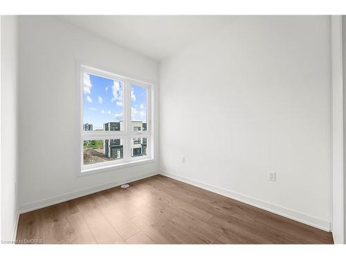 3047 Trailside Drive, Oakville, ON - Indoor Photo Showing Other Room