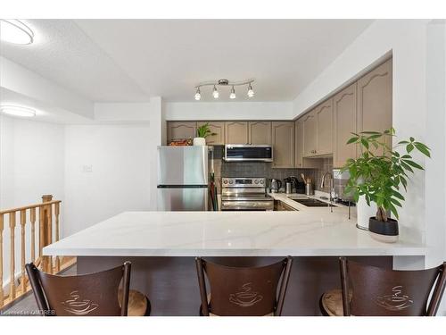 2122-115 George Appleton Way, Toronto, ON - Indoor Photo Showing Kitchen