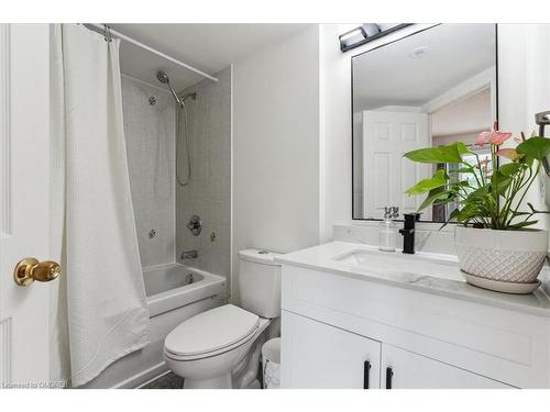 2122-115 George Appleton Way, Toronto, ON - Indoor Photo Showing Bathroom