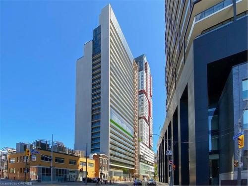 2116-330 Richmond Street W, Toronto, ON - Outdoor With Balcony With Facade