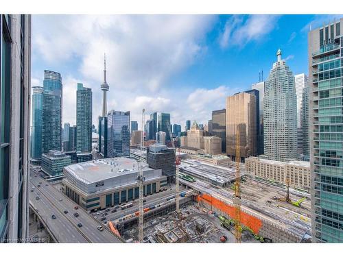 2903-16 Yonge Street, Toronto, ON - Outdoor With View