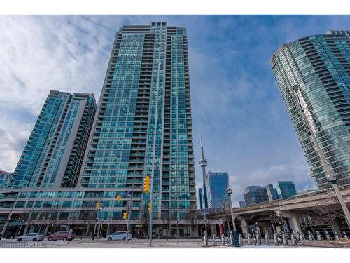 2903-16 Yonge Street, Toronto, ON - Outdoor With Facade