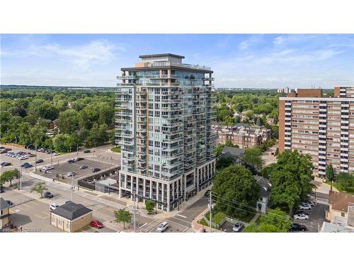 807-2025 Maria Street, Burlington, ON - Outdoor With View