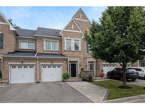 2438 Montagne Avenue, Oakville, ON - Outdoor With Facade