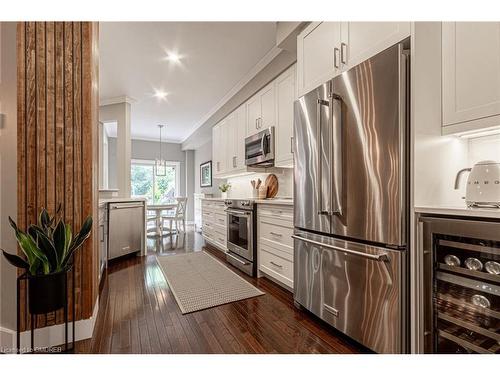 2438 Montagne Avenue, Oakville, ON - Indoor Photo Showing Kitchen With Stainless Steel Kitchen With Upgraded Kitchen