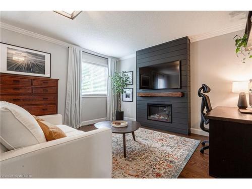 2438 Montagne Avenue, Oakville, ON - Indoor Photo Showing Living Room With Fireplace