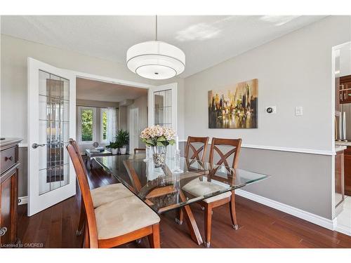 1008 Glenbrook Avenue, Oakville, ON - Indoor Photo Showing Dining Room