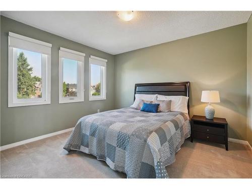 1008 Glenbrook Avenue, Oakville, ON - Indoor Photo Showing Bedroom