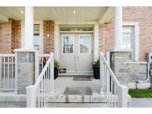 220 Great Falls Boulevard, Waterdown, ON - Outdoor