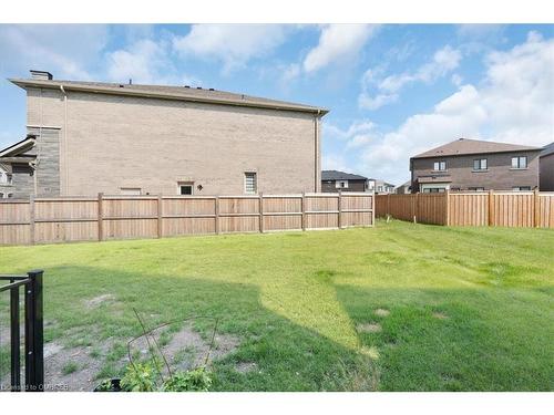 220 Great Falls Boulevard, Waterdown, ON - Outdoor With Backyard