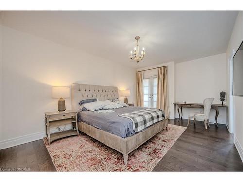 263 Hanover Street, Oakville, ON - Indoor Photo Showing Bedroom