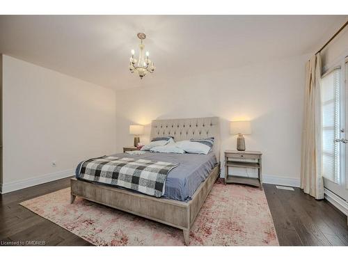 263 Hanover Street, Oakville, ON - Indoor Photo Showing Bedroom