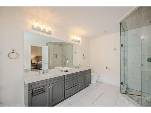 263 Hanover Street, Oakville, ON - Indoor Photo Showing Bathroom