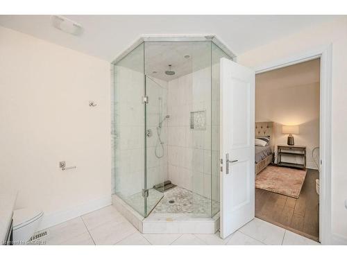 263 Hanover Street, Oakville, ON - Indoor Photo Showing Bathroom