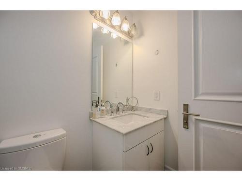 263 Hanover Street, Oakville, ON - Indoor Photo Showing Bathroom