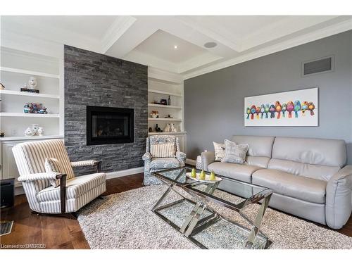 2069 Victoria Avenue, Burlington, ON - Indoor Photo Showing Living Room With Fireplace