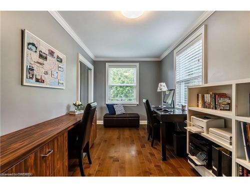 2069 Victoria Avenue, Burlington, ON - Indoor Photo Showing Other Room