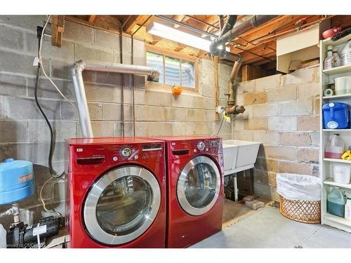 7689 5 Side Road, Halton Hills, ON - Indoor Photo Showing Laundry Room