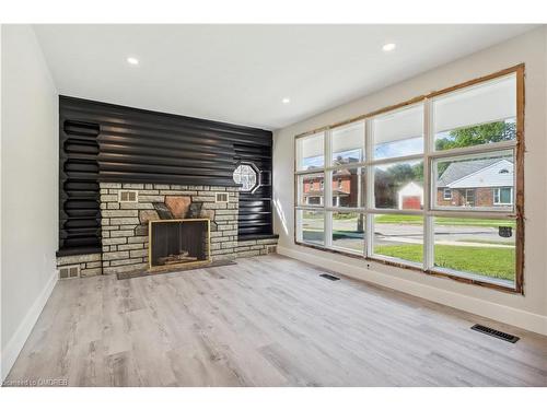 309 Manly Street, Midland, ON - Indoor Photo Showing Living Room With Fireplace