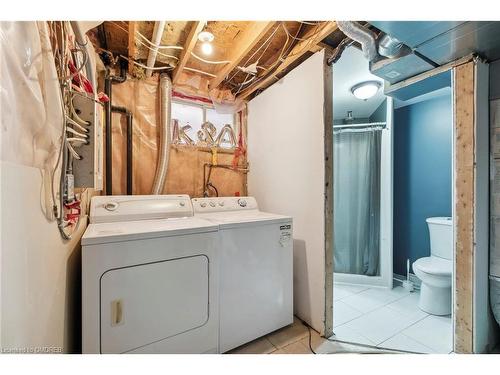 46 Sydenham Wells Wells, Barrie, ON - Indoor Photo Showing Laundry Room