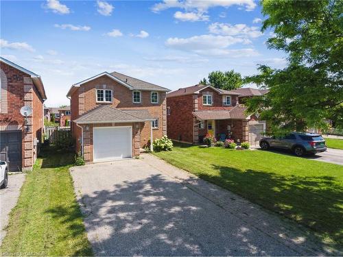 46 Sydenham Wells Wells, Barrie, ON - Outdoor With Facade