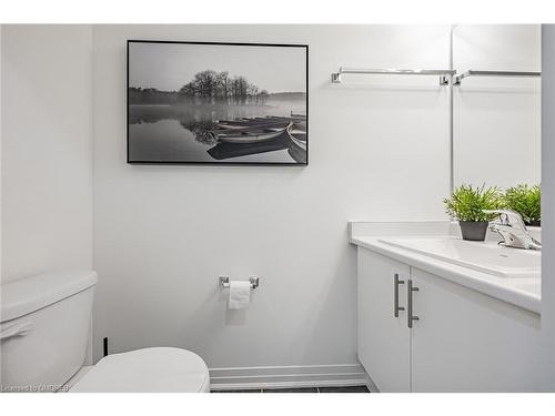 5-10 Depew Lane, Bowmanville, ON - Indoor Photo Showing Bathroom