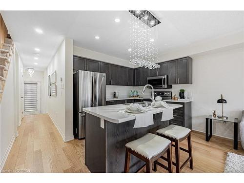 5-10 Depew Lane, Bowmanville, ON - Indoor Photo Showing Kitchen With Upgraded Kitchen