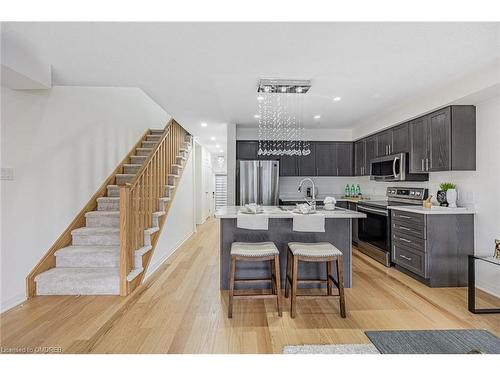 5-10 Depew Lane, Bowmanville, ON - Indoor Photo Showing Kitchen