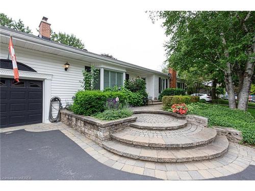 237 Tuck Drive, Burlington, ON - Outdoor