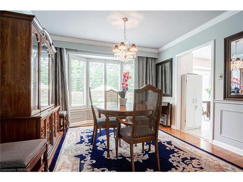 237 Tuck Drive, Burlington, ON - Indoor Photo Showing Dining Room