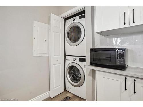 14 Fisher Crescent, Hamilton, ON - Indoor Photo Showing Laundry Room