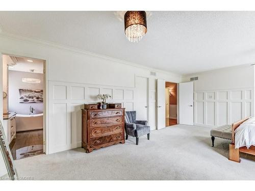 322 Leacock Avenue, Oakville, ON - Indoor Photo Showing Bedroom