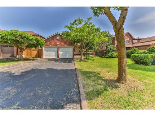 3178 Huxley Drive, Mississauga, ON - Outdoor