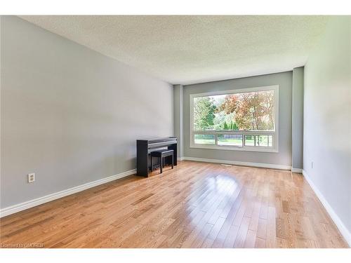 3178 Huxley Drive, Mississauga, ON - Indoor