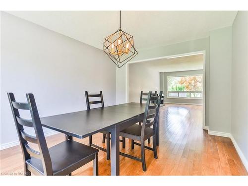 3178 Huxley Drive, Mississauga, ON - Indoor Photo Showing Dining Room