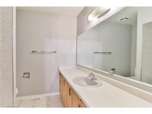 3178 Huxley Drive, Mississauga, ON - Indoor Photo Showing Bathroom