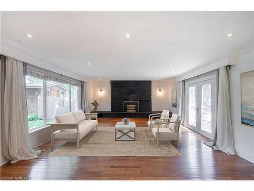 505 Patricia Drive, Oakville, ON - Indoor Photo Showing Living Room With Fireplace