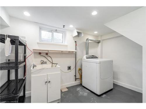 505 Patricia Drive, Oakville, ON - Indoor Photo Showing Laundry Room