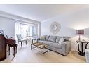 1095 Queens Avenue, Oakville, ON  - Indoor Photo Showing Living Room 