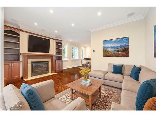 1647 Trotwood Avenue, Mississauga, ON - Indoor Photo Showing Living Room With Fireplace