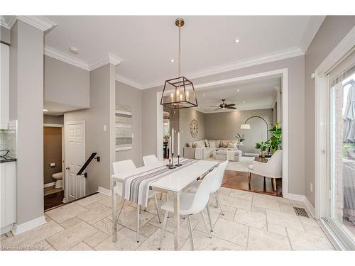 2366 Valleyridge Drive, Oakville, ON - Indoor Photo Showing Dining Room