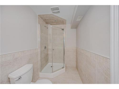 2366 Valleyridge Drive, Oakville, ON - Indoor Photo Showing Bathroom