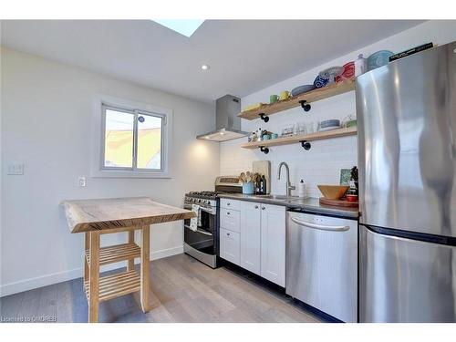 94 Glendale Avenue N, Hamilton, ON - Indoor Photo Showing Kitchen With Stainless Steel Kitchen