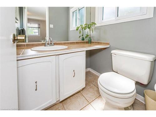 2133 Millway Gate, Mississauga, ON - Indoor Photo Showing Bathroom