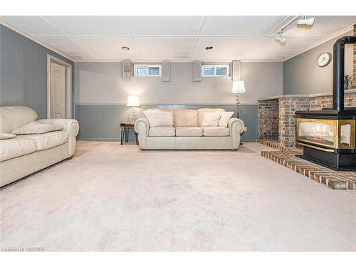 2133 Millway Gate, Mississauga, ON - Indoor With Fireplace